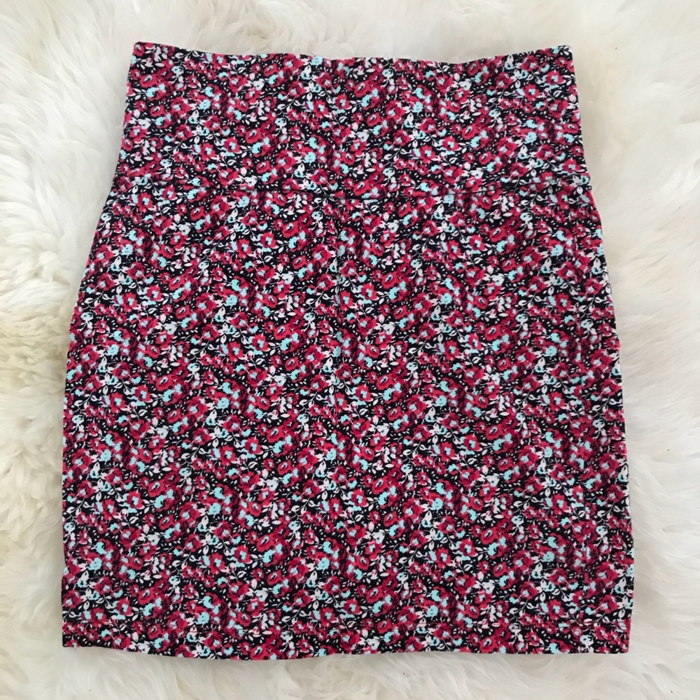 Tight floral skirt